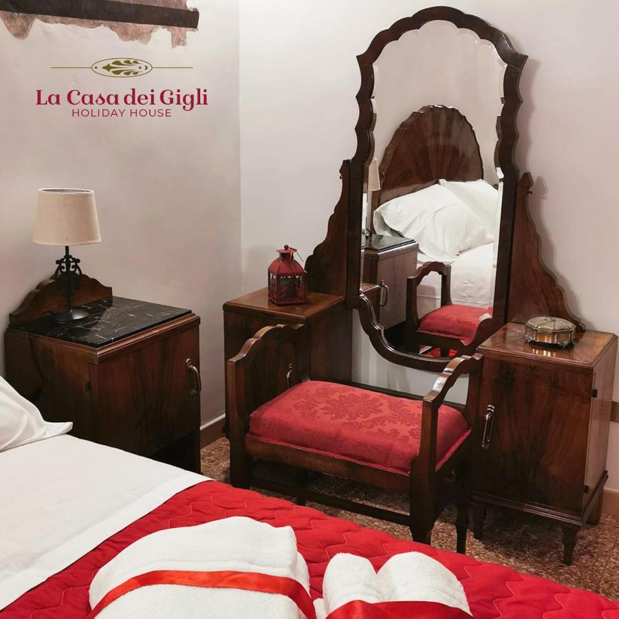 La Casa Dei Gigli Lecce Exterior foto