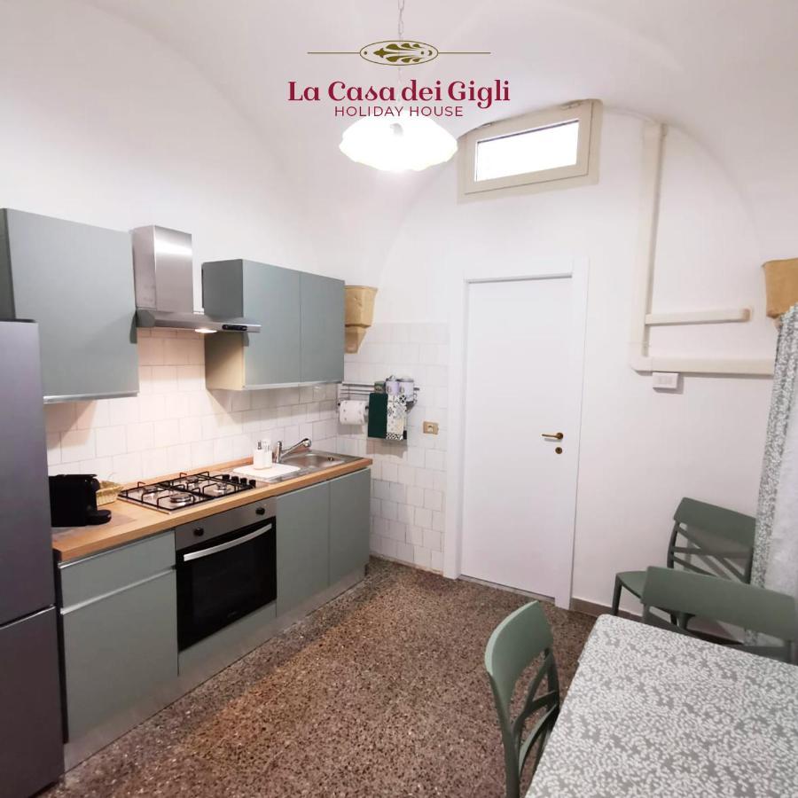 La Casa Dei Gigli Lecce Exterior foto