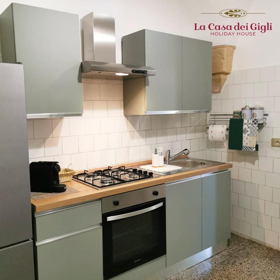 La Casa Dei Gigli Lecce Exterior foto